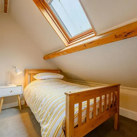 2 Bed In 87227 Egremont (Cumbria)