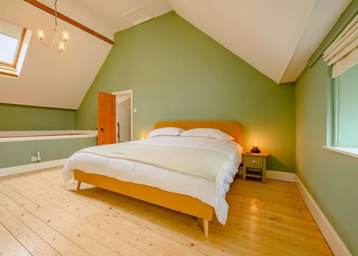 2 Bed In Oc-87227 Egremont (Cumbria)